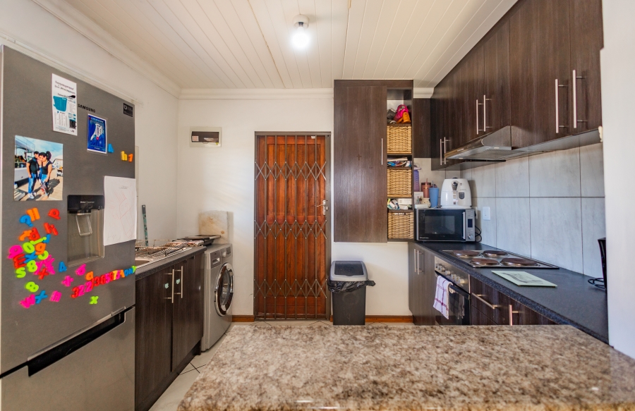 2 Bedroom Property for Sale in Hagley Western Cape